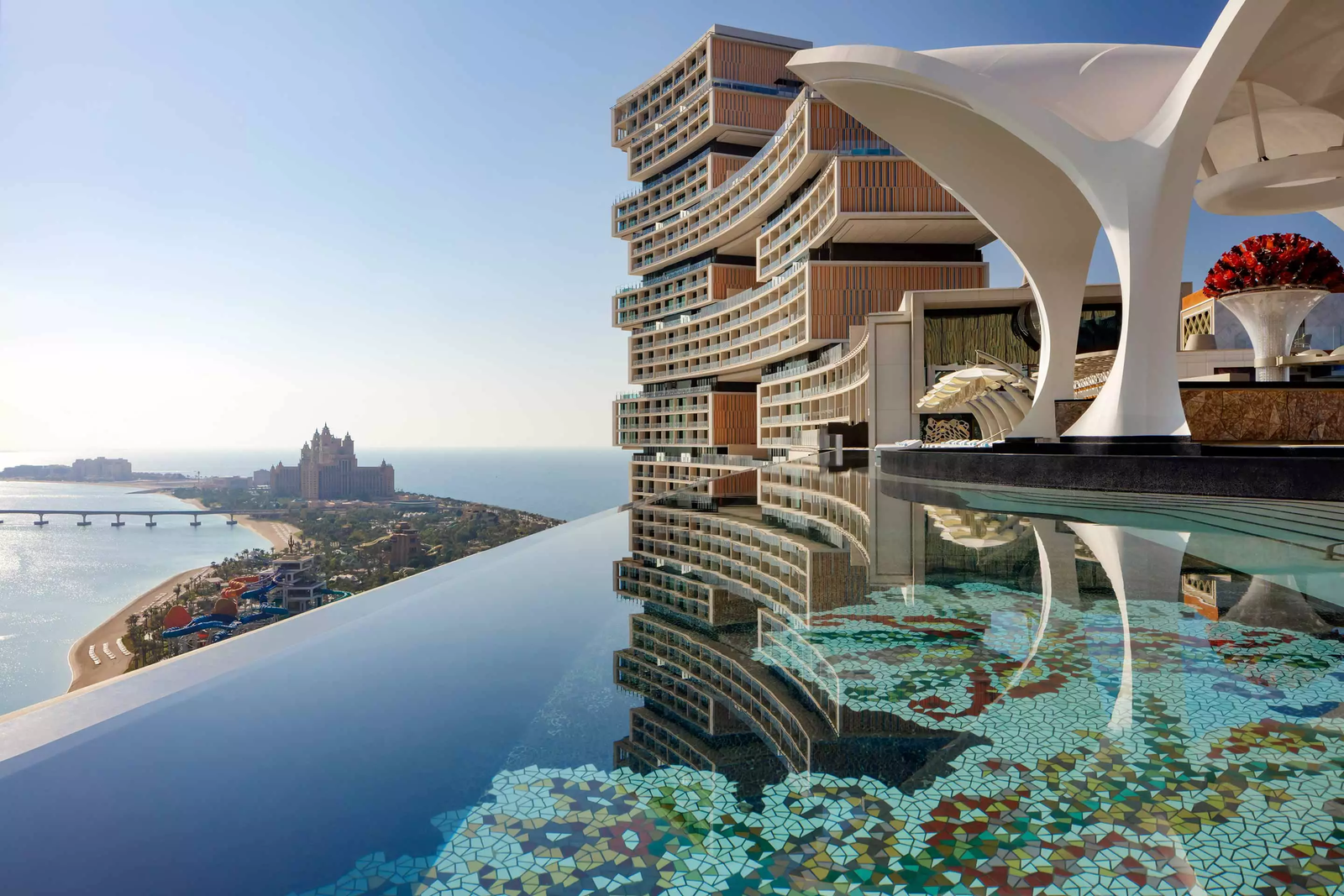 Luxury residence by the sea